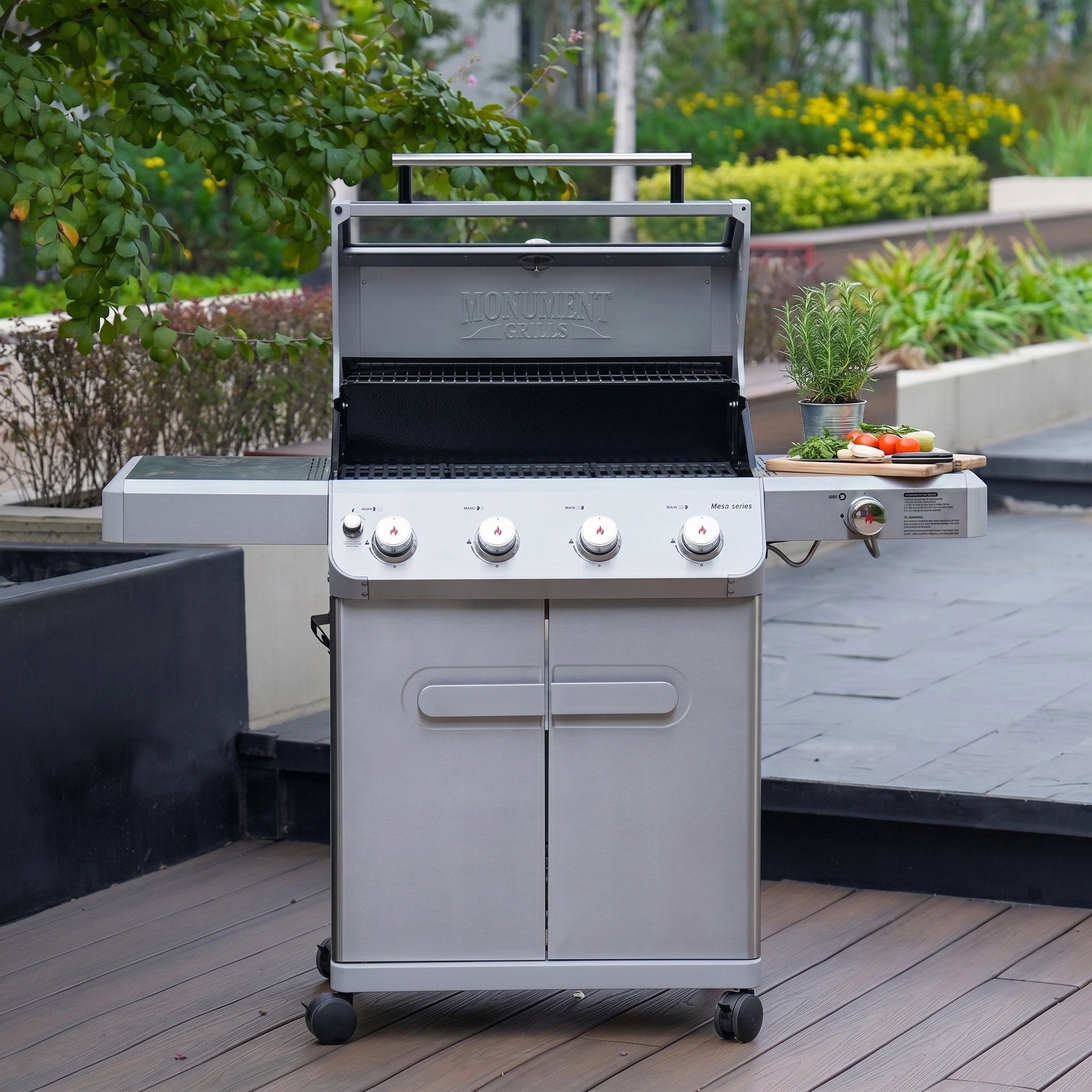 Monument Grills M405K Freestanding Gas BBQ Grill 4 Burners + Side Burner